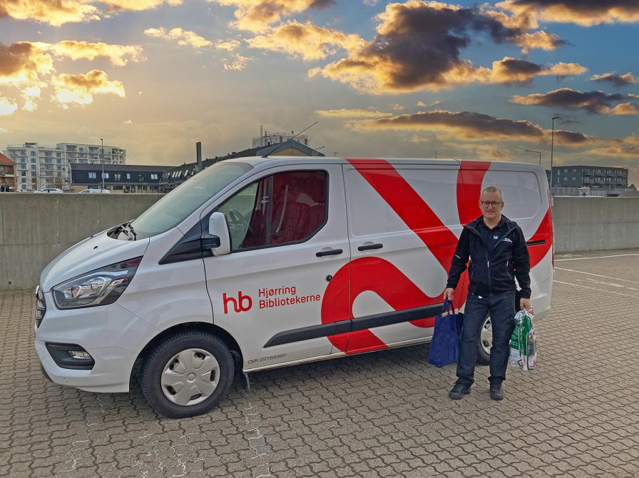 Biblioteksbilen kommer