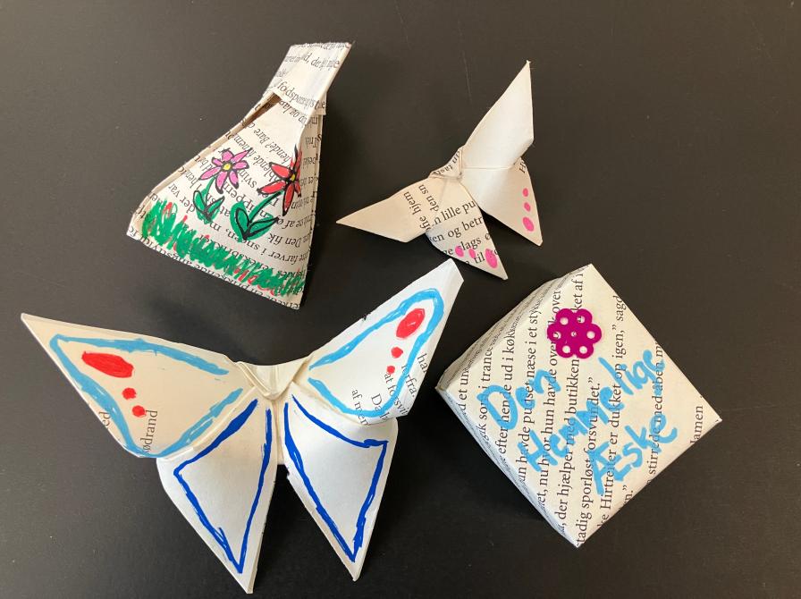 Krea med kasserede bøger